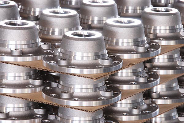 Piezas de aluminio mecanizadas con torno CNC